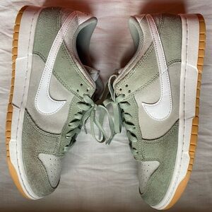 Nike Dunk Low SE Jade Horizon Size 9